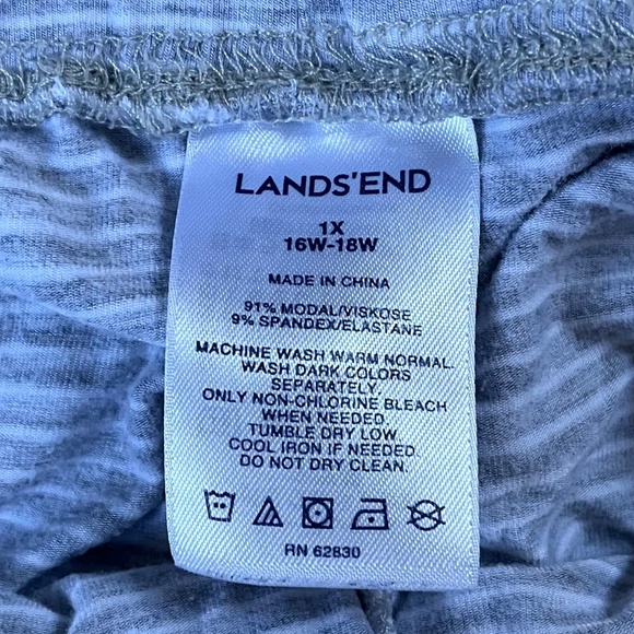 Lands' End Striped Pajama Set 1X 16w-18w grey white long sleeve with pants - Picture 7 of 7
